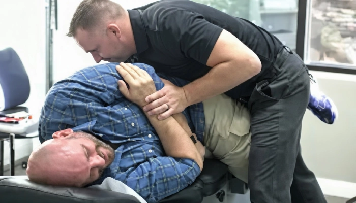 Poor Posture Adjustment | Moon Valley North Phoenix AZ Chiropractor
